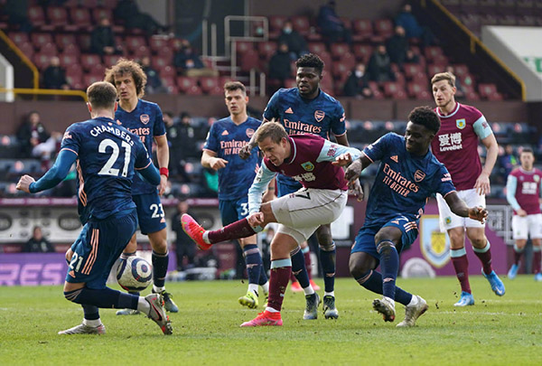 从未让冰球 从未让冰球