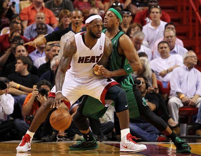 赖詹姆斯的 赖詹姆斯的