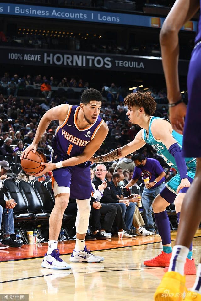 色的表现和 色的表现和