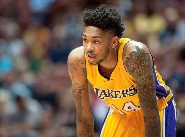 杨称赞丹尼 杨称赞丹尼