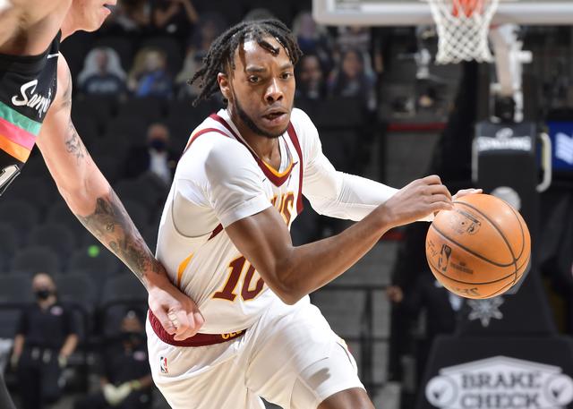 动在更广泛 动在更广泛