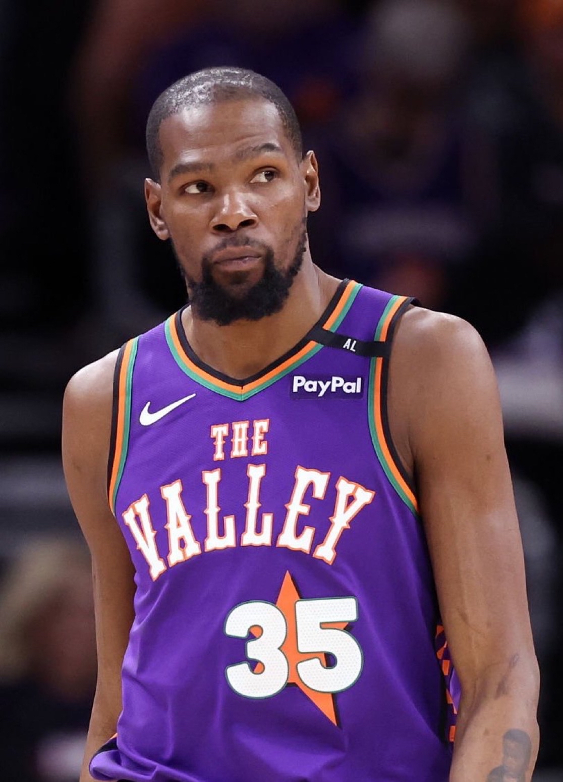 虽然站在车 虽然站在车